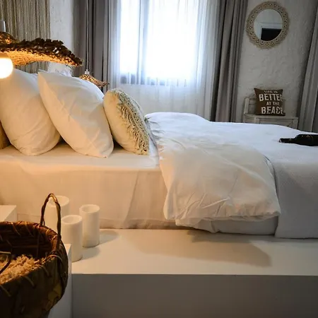 Bedroom (adults Only) ホテル