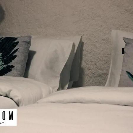 Bedroom (adults Only) ホテル